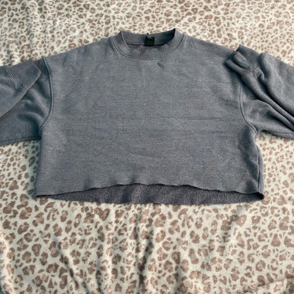 Wild Fable Heather Grey Top